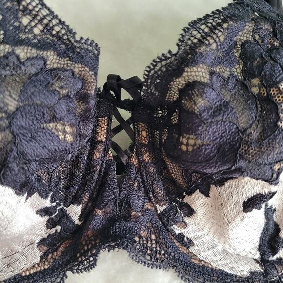Victoria's Secret Lace-Up Lace Bra Black Ivory 34C - Picture 4 of 11